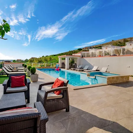 Apartament Marija-1 By Interhome